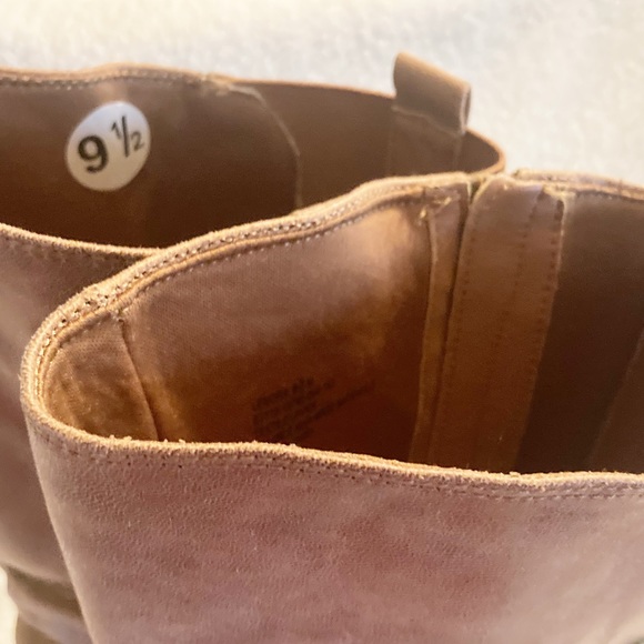 Lenora Baretraps Long Brown Boots - Picture 5 of 6